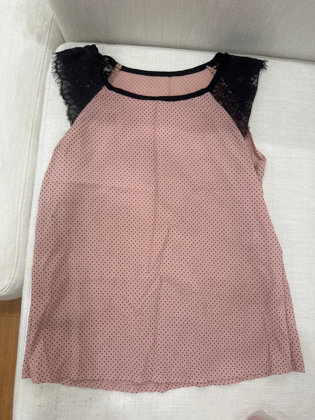 Pink polka dot sleeveless top with lace detailing thumbnail