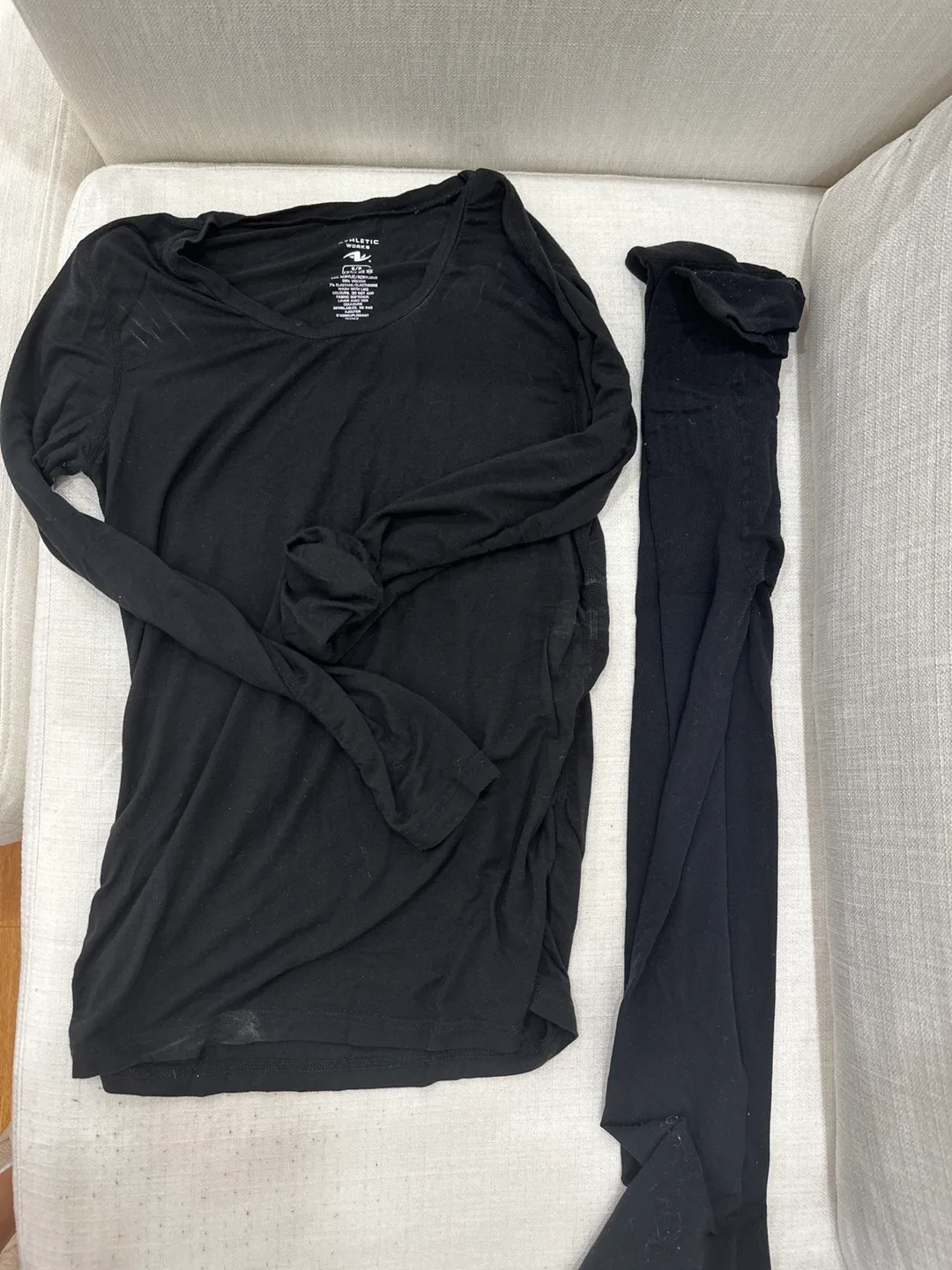 Athletic Works Women's Black Long Sleeve Top and Leggings Set thumbnail