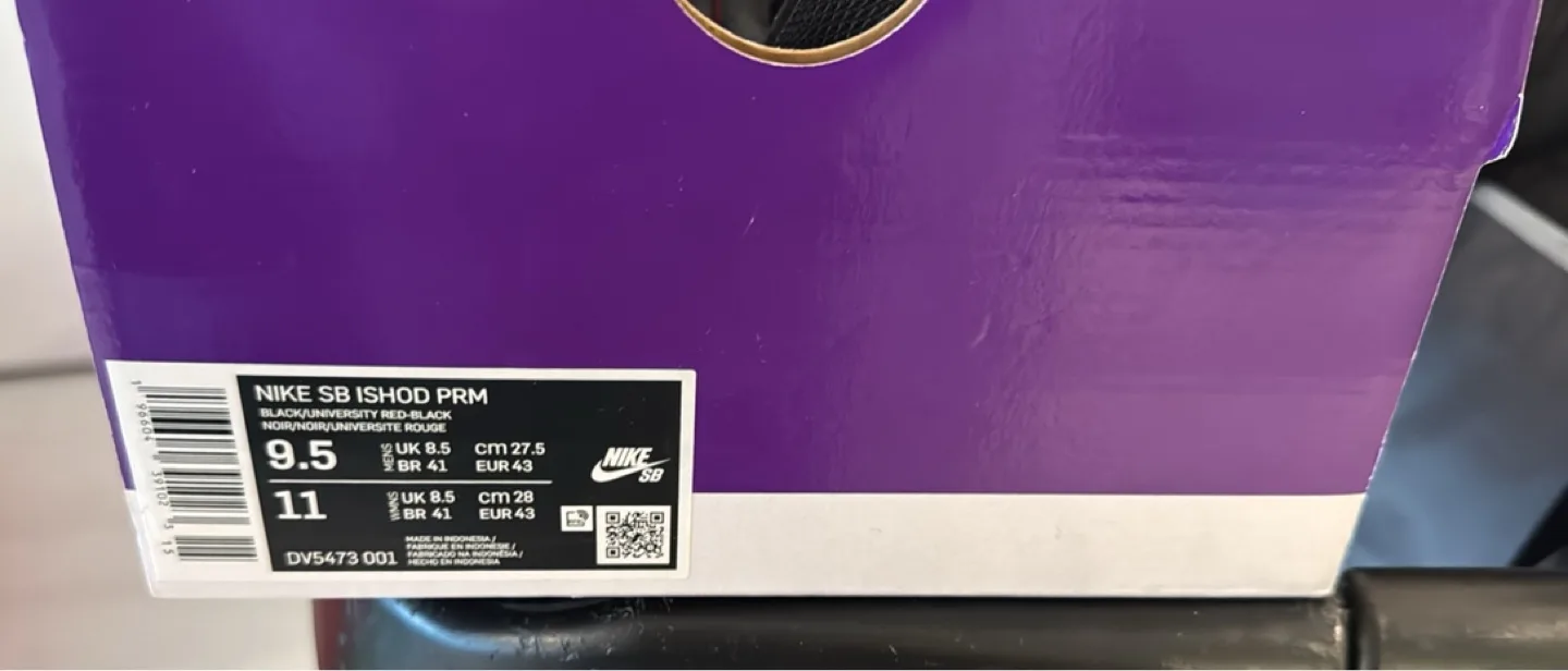 Men’s brand new nike  shoes thumbnail