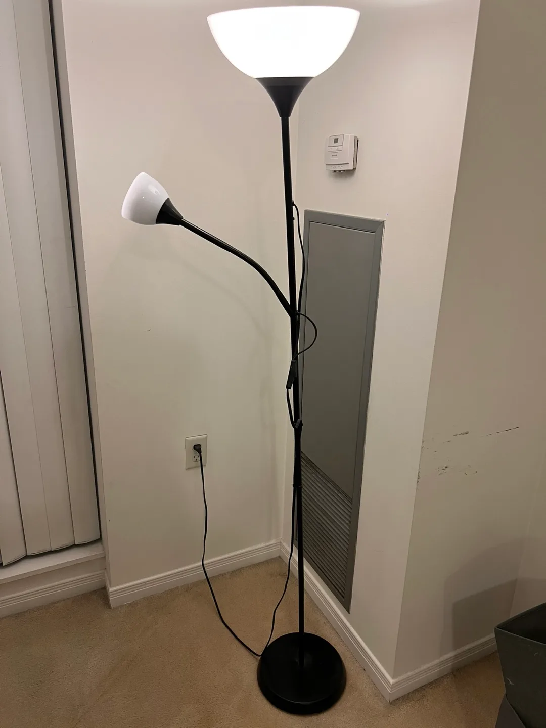 IKEA TÅGARP Floor Lamp thumbnail