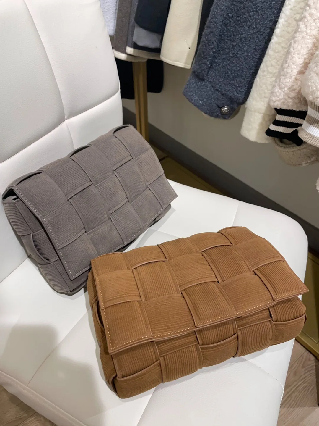 Woven crossbody bag thumbnail