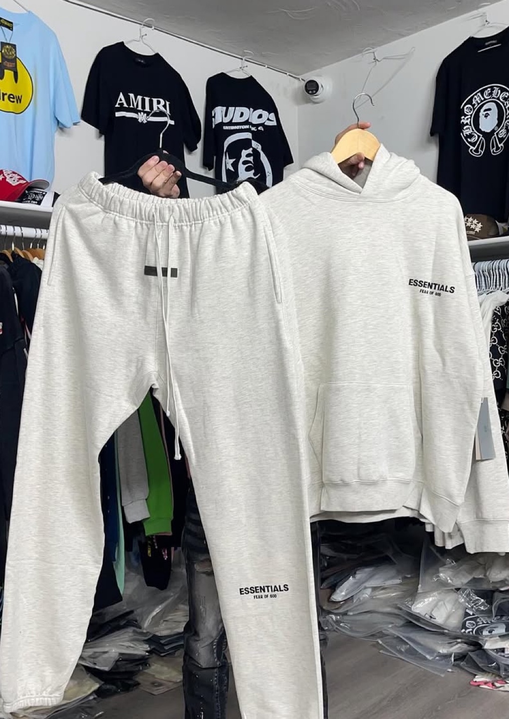 essentials authentic - photo 2