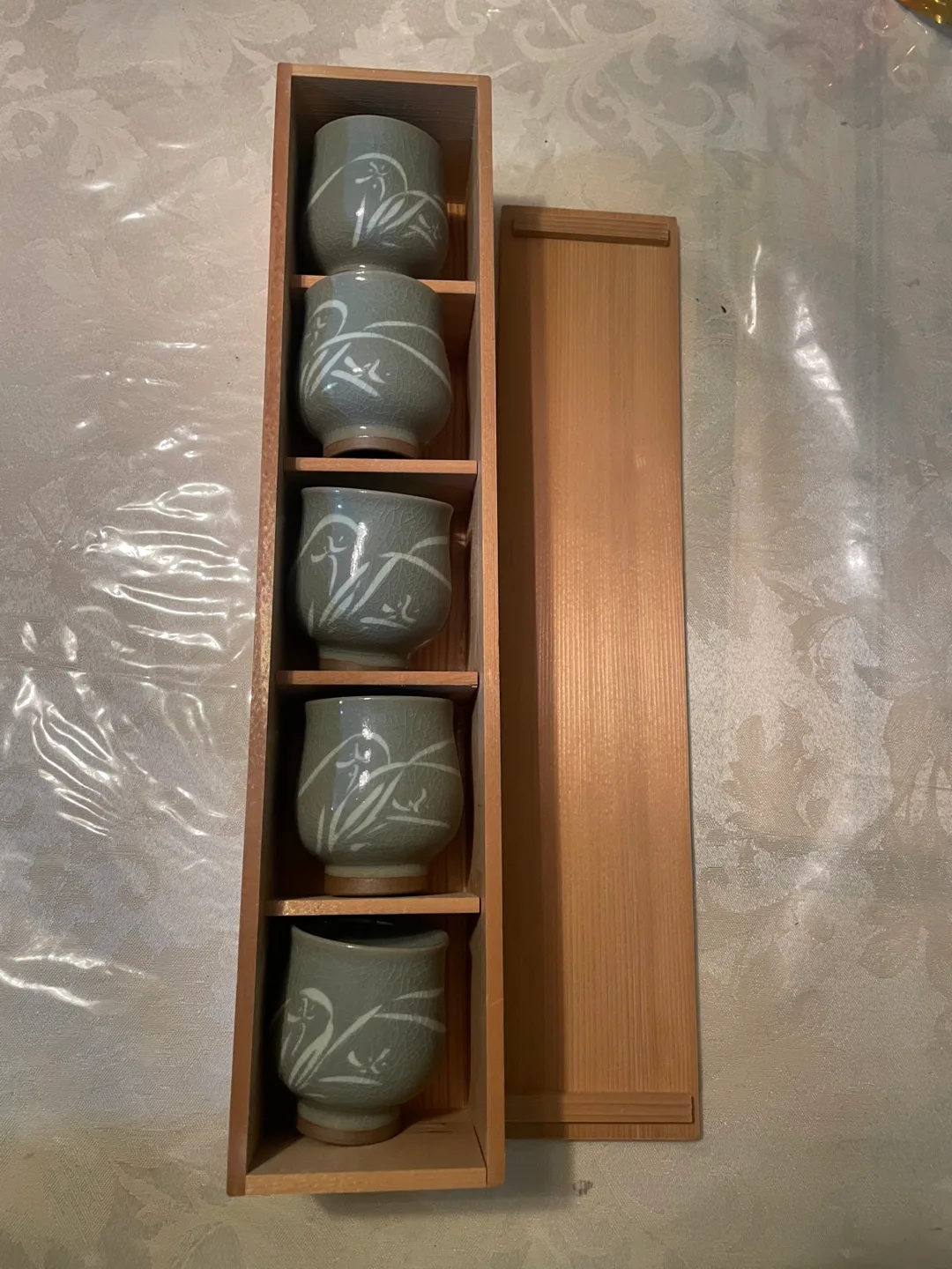 Set of 5 Japanese Tea Cups image indicator(2)