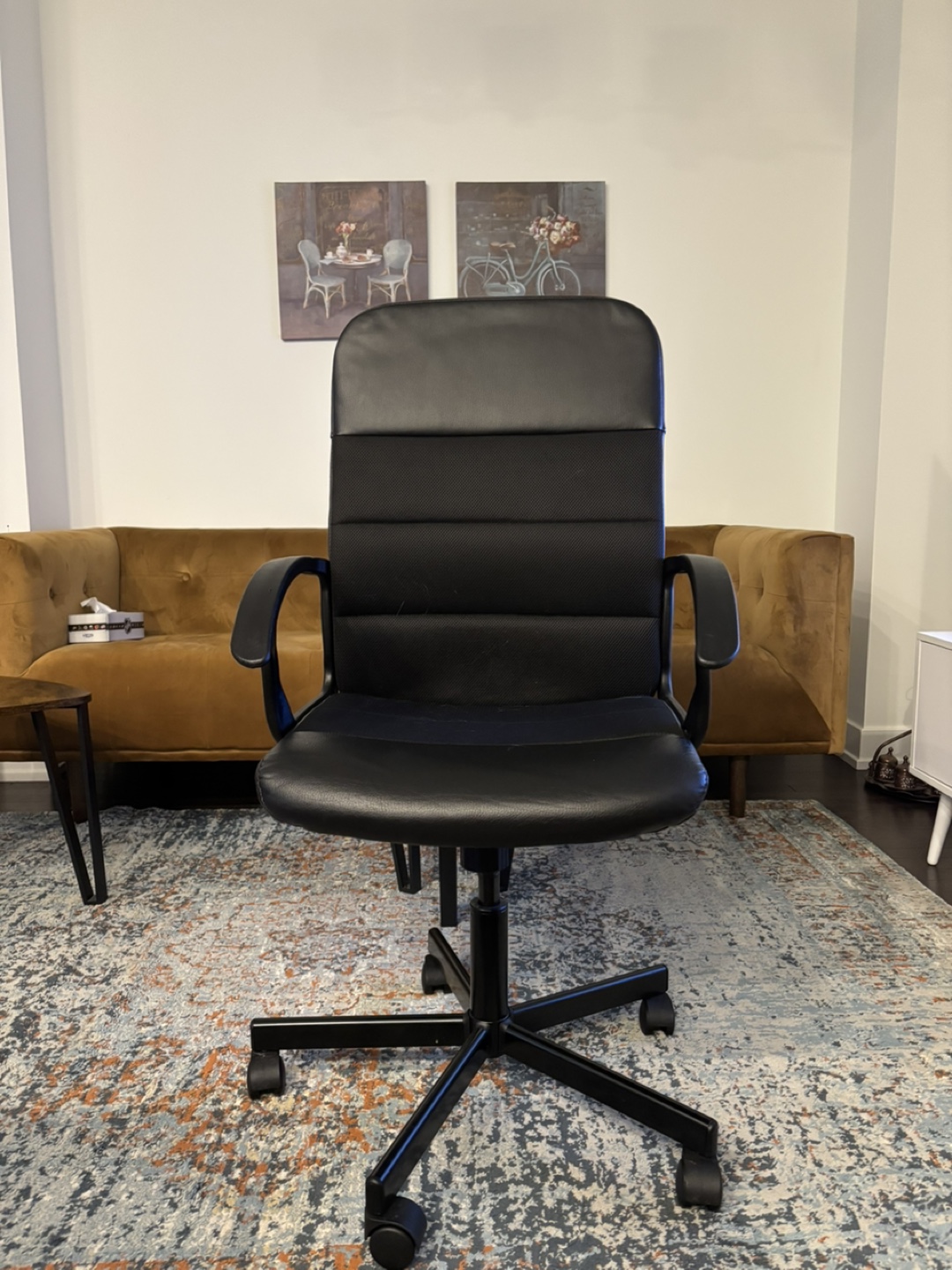 Black Office Chair with Wheels - photo 3