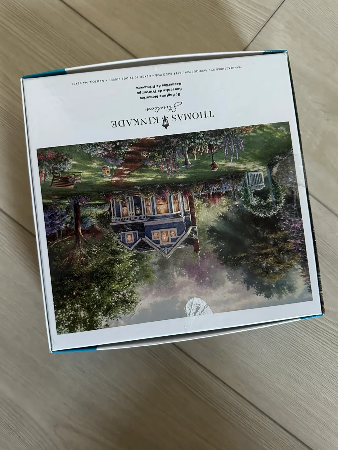 Thomas Kinkade Studios 1000-Piece Jigsaw Puzzle image indicator(2)