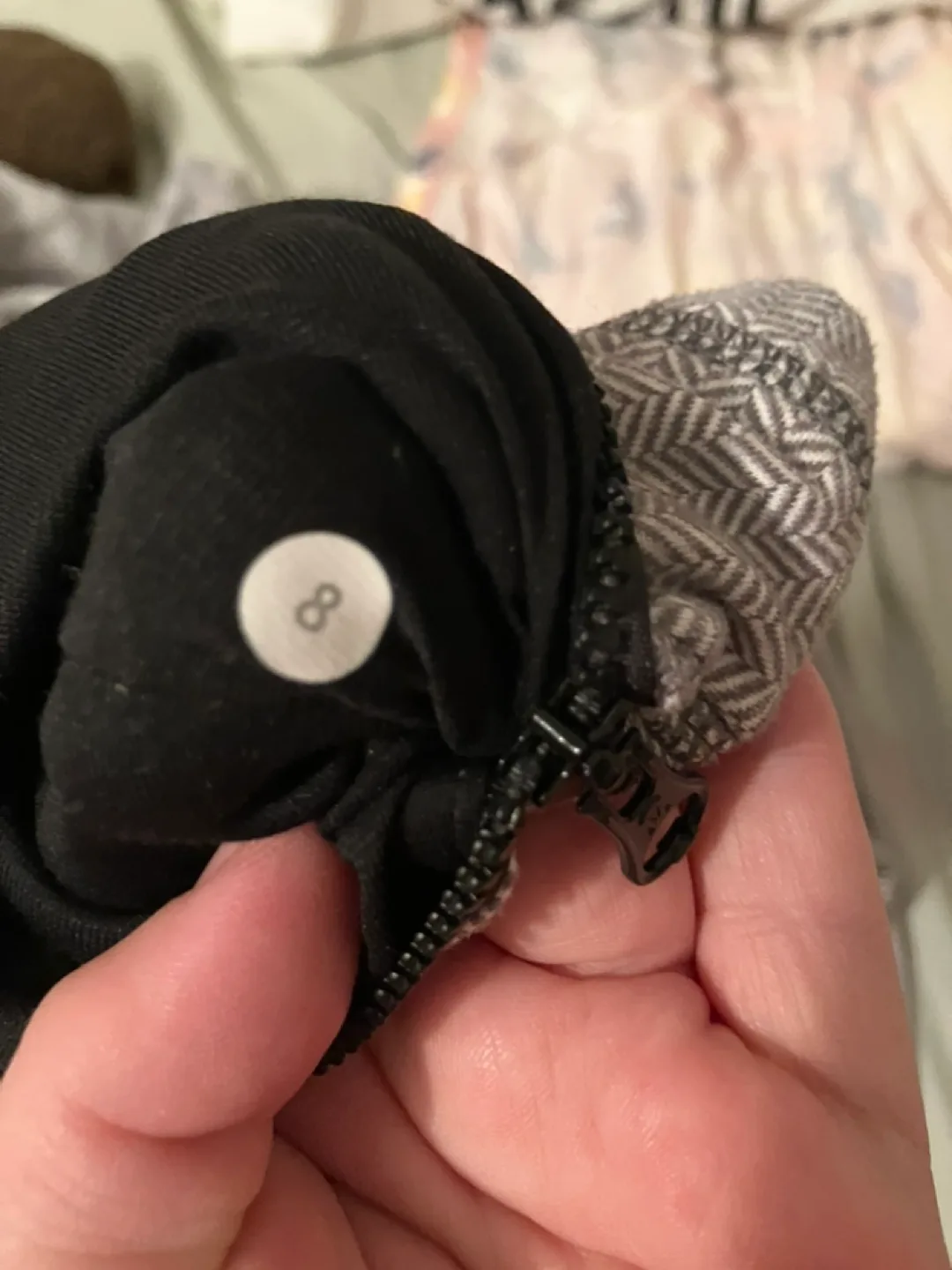 Lululemon Scuba Hoodie Size 8 image indicator(2)