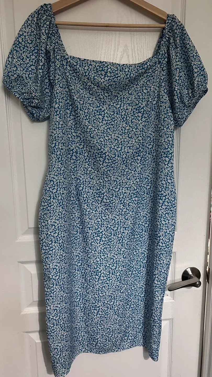 Blue floral midi dress thumbnail