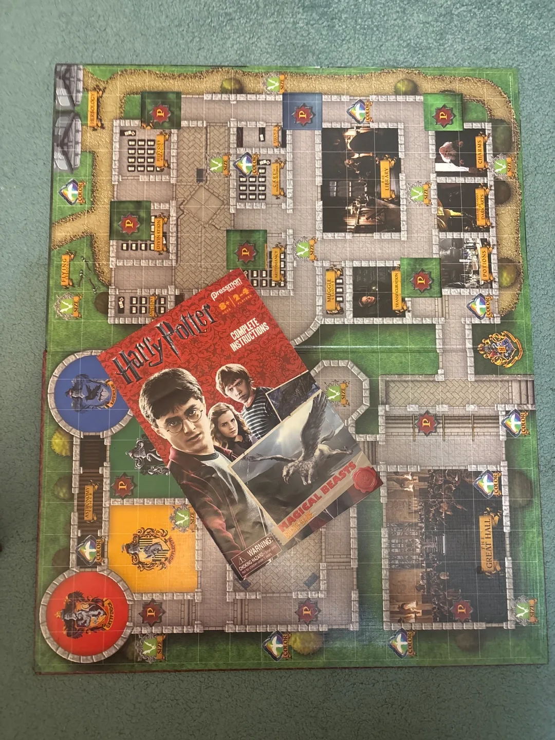 Harry Potter Magical Beasts Board Game image indicator(2)