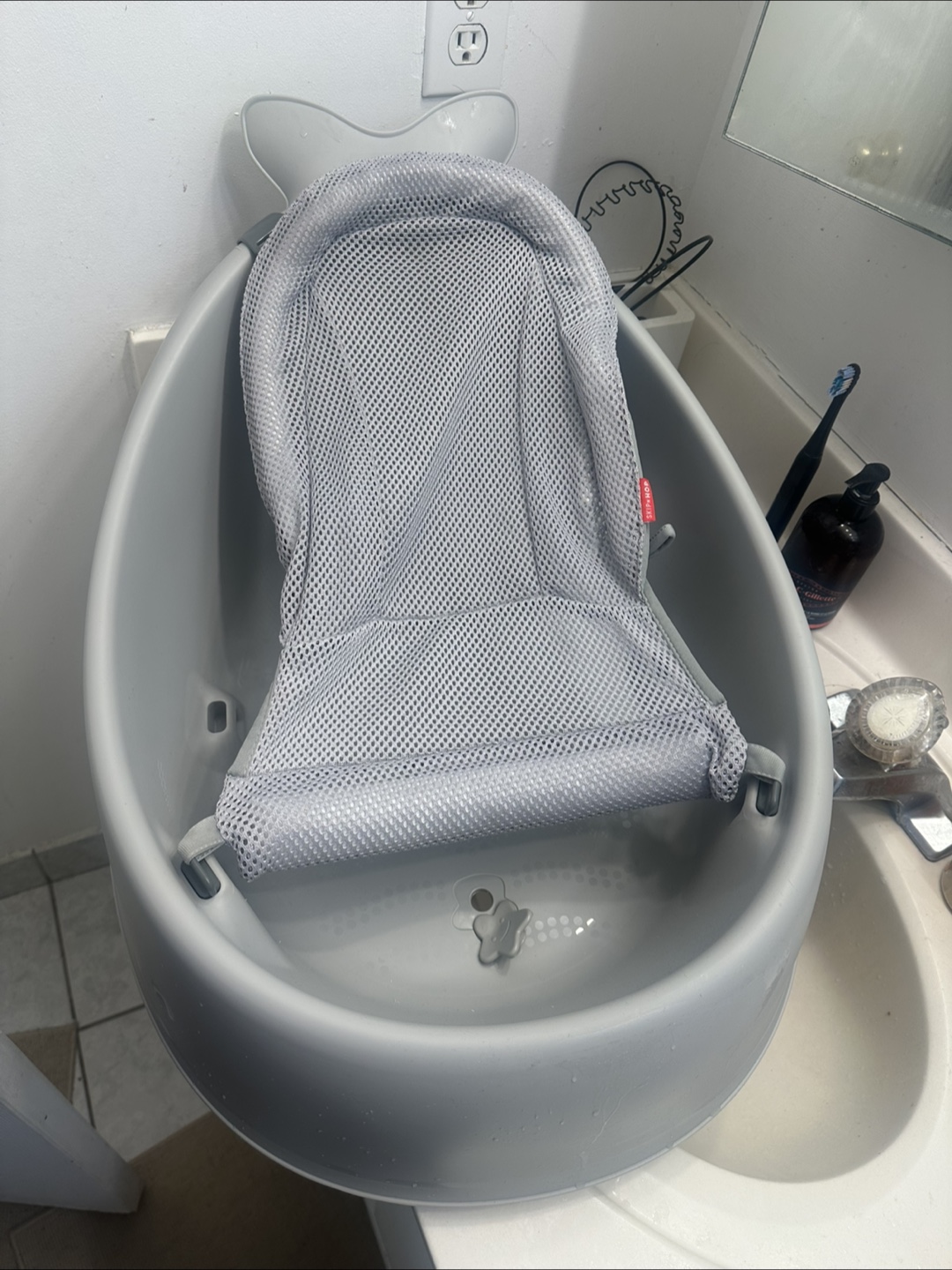 Baby Bath Tub with Support