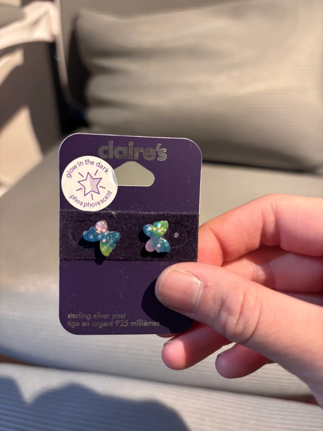 4 pairs of Claires earrings image indicator(5)