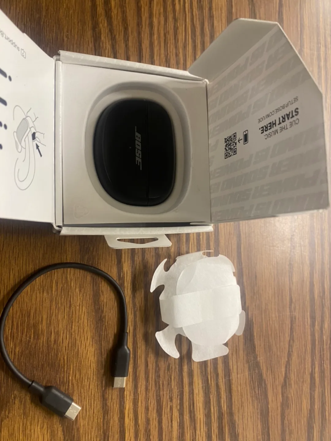 Bose Ultra Open Earbuds thumbnail