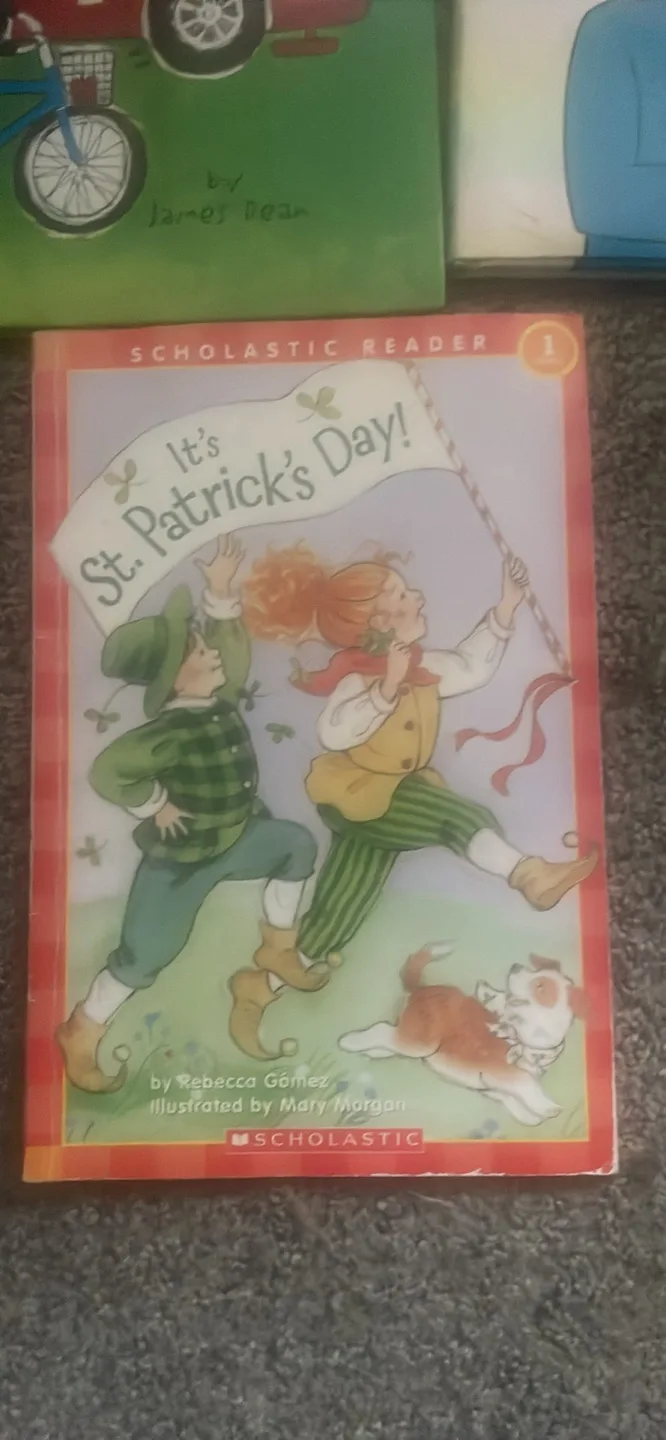 Bundle of 5 Children's Books - Scholastic & More thumbnail
