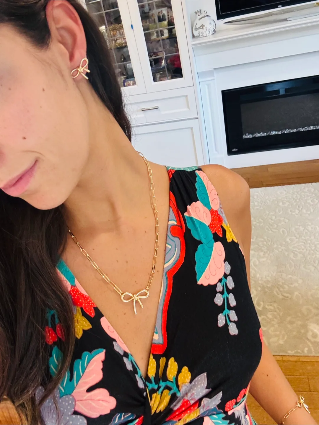Gold Bow Necklace, Bracelet & Earrings Set thumbnail