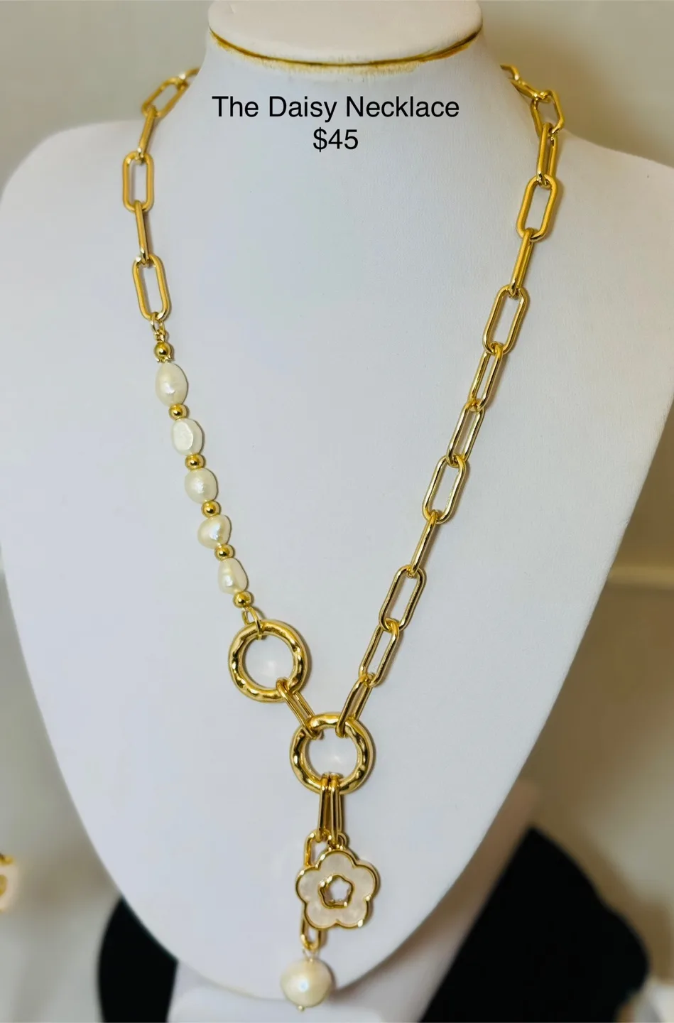 Daisy Collection Jewelry Set: Bracelets, Earrings, and Necklace thumbnail