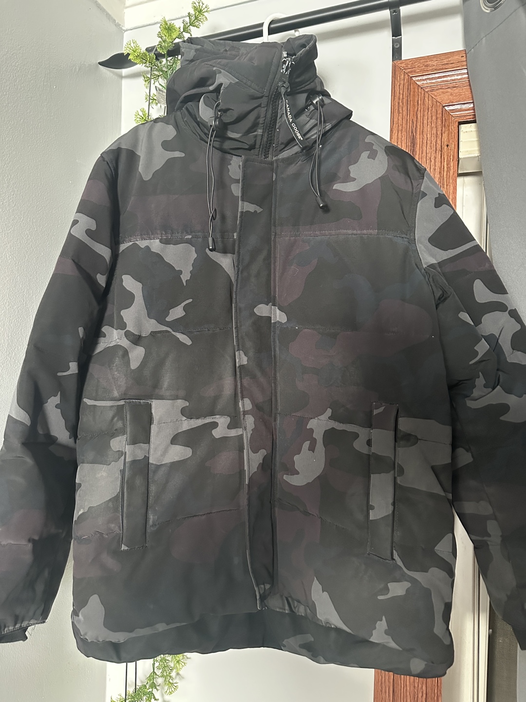 Canada Goose MacMillan Parka - Camo - Size XL