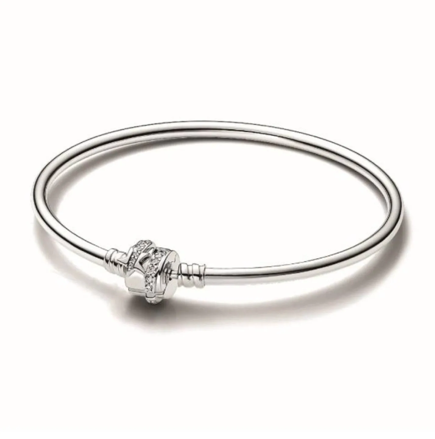 🤩LIMITED EDITION 🤩Pandora Moments Sparkling Shooting Star Clasp image indicator(6)