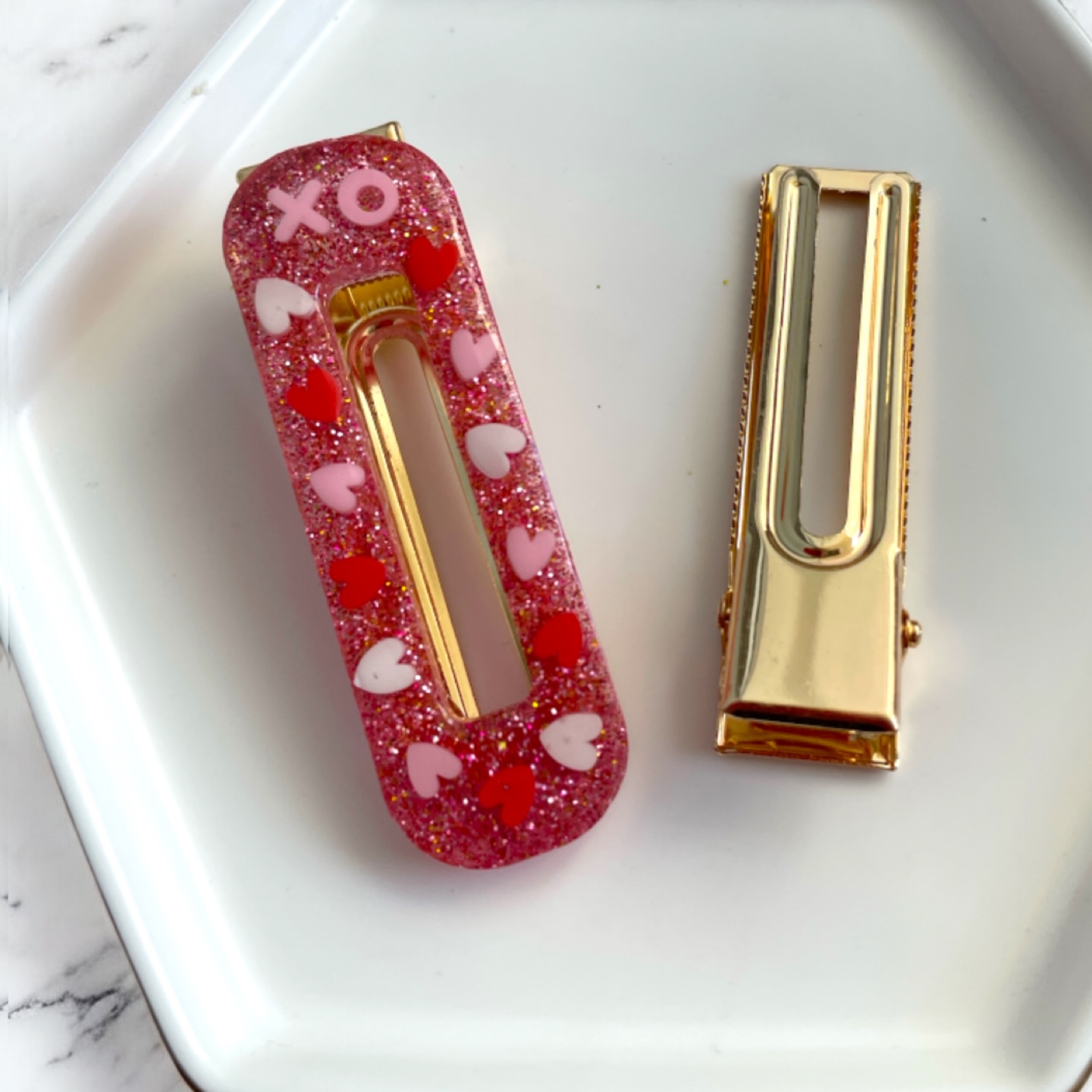 Set of 5 Handmade Resin Hair Clips - photo 5