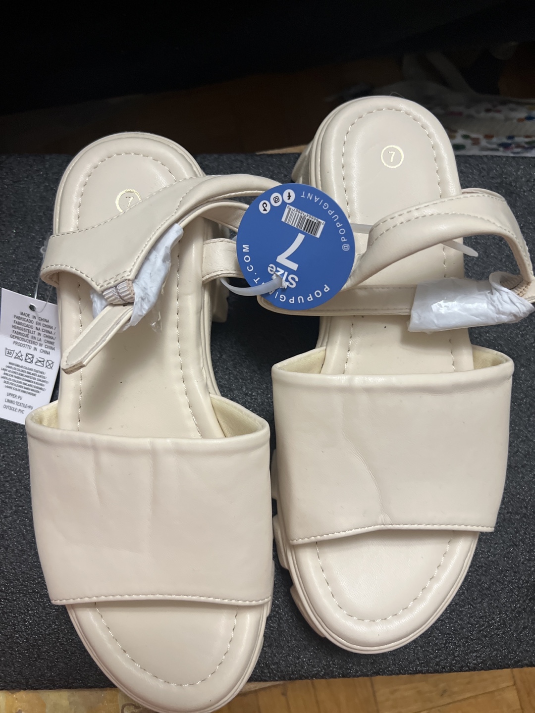 Pop Up Giant Women's Size 7 Cream Platform Sandals - photo 4