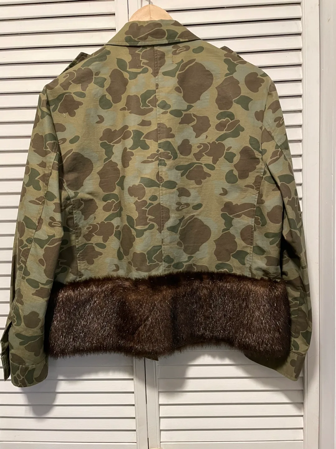 NWT Zara Woman Camo Jacket with  Fur Trim image indicator(4)
