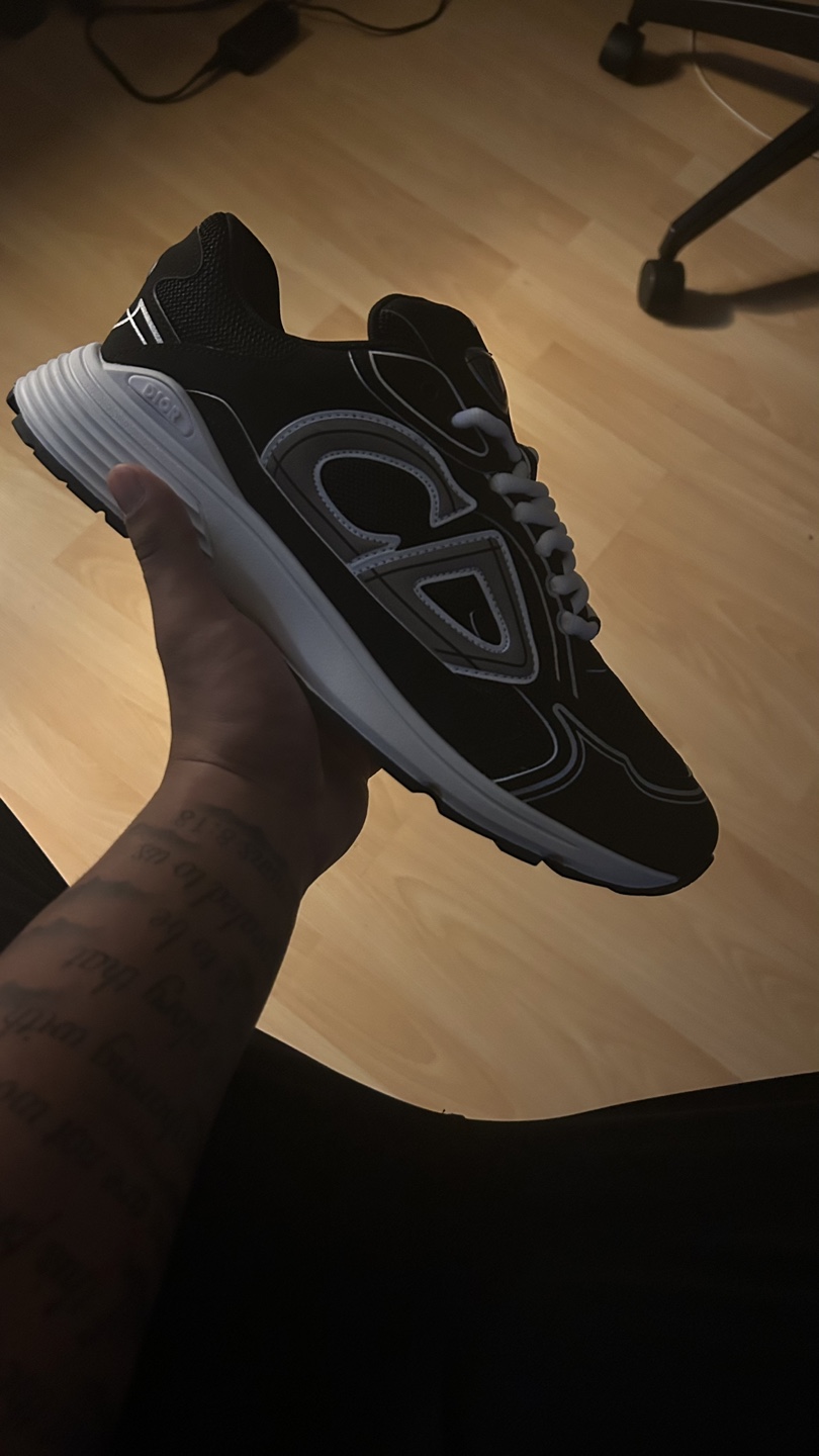 Dior b30