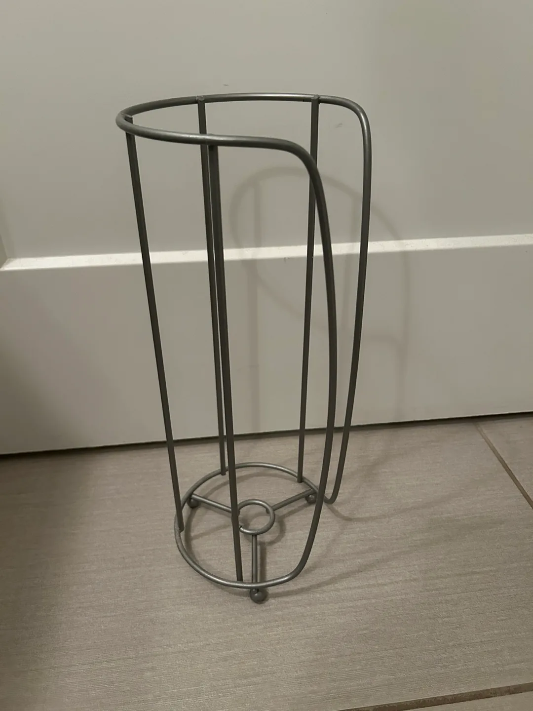 Free-standing Toilet Paper Holder thumbnail