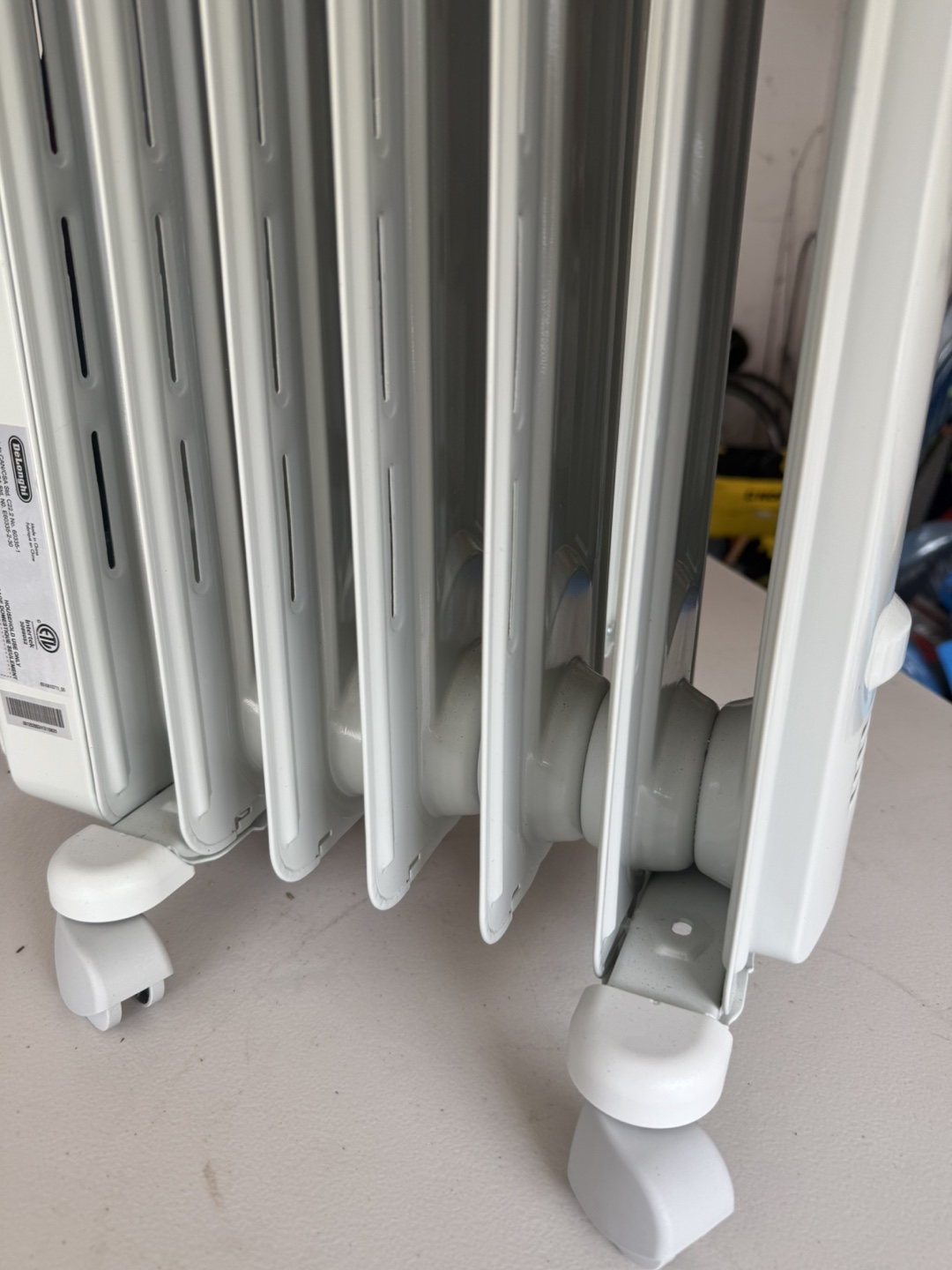 Pair of DeLonghi Oil-Filled Electric Radiators - photo 2