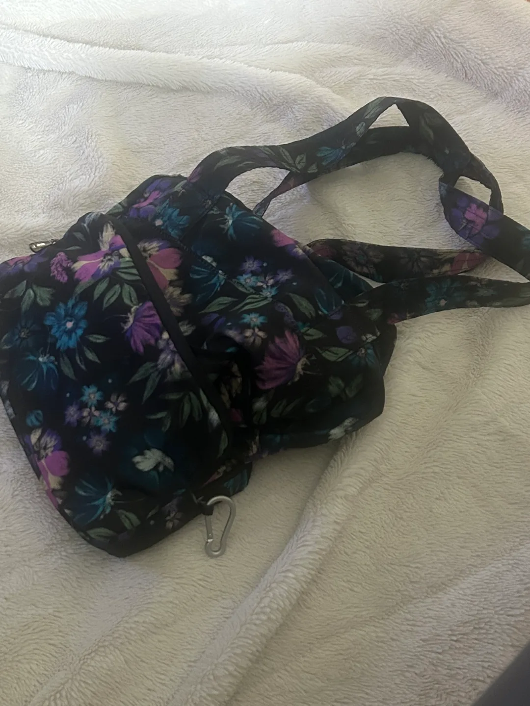 Lug Floral packable Tote Bag image indicator(8)