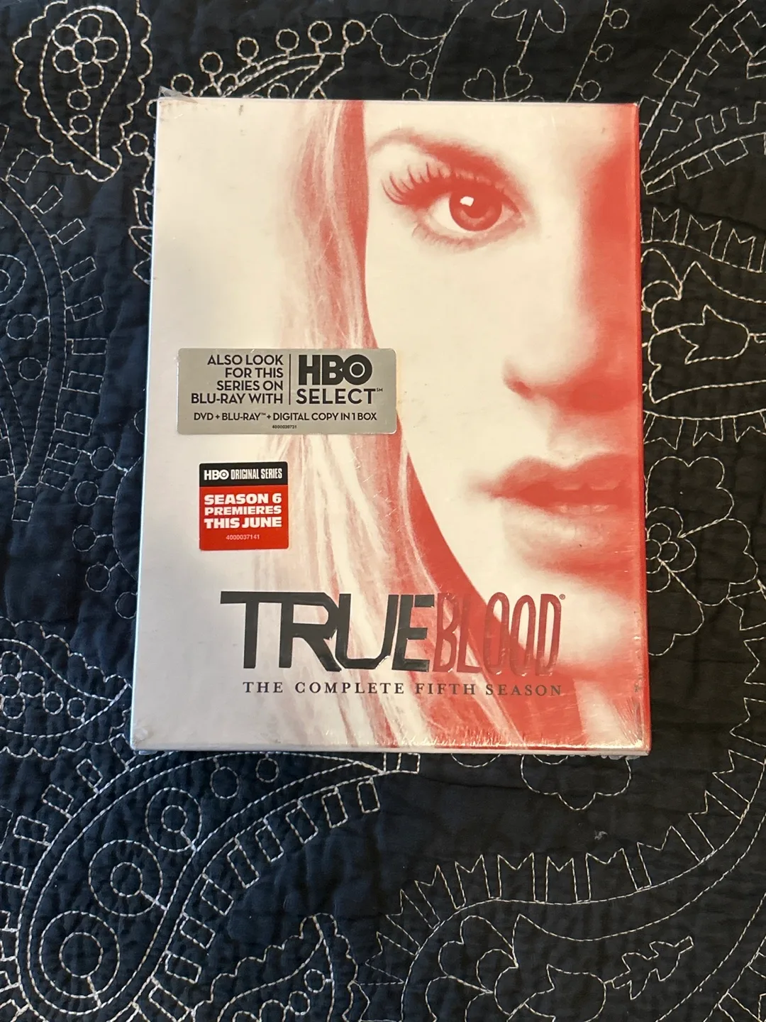 True Blood: The Complete Fifth Season - Blu-ray thumbnail