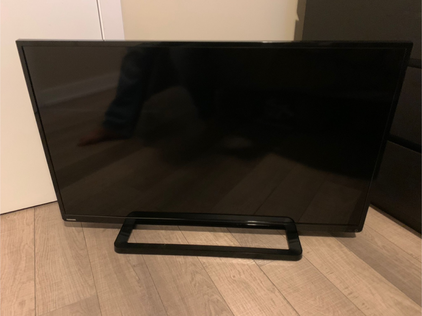 Toshiba 40L1400UC 40-inch LED HDTV