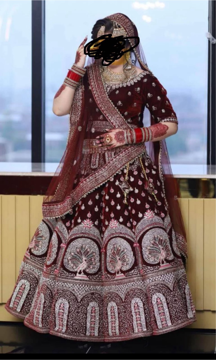 Stunning Maroon Bridal Lehenga Choli - photo 2