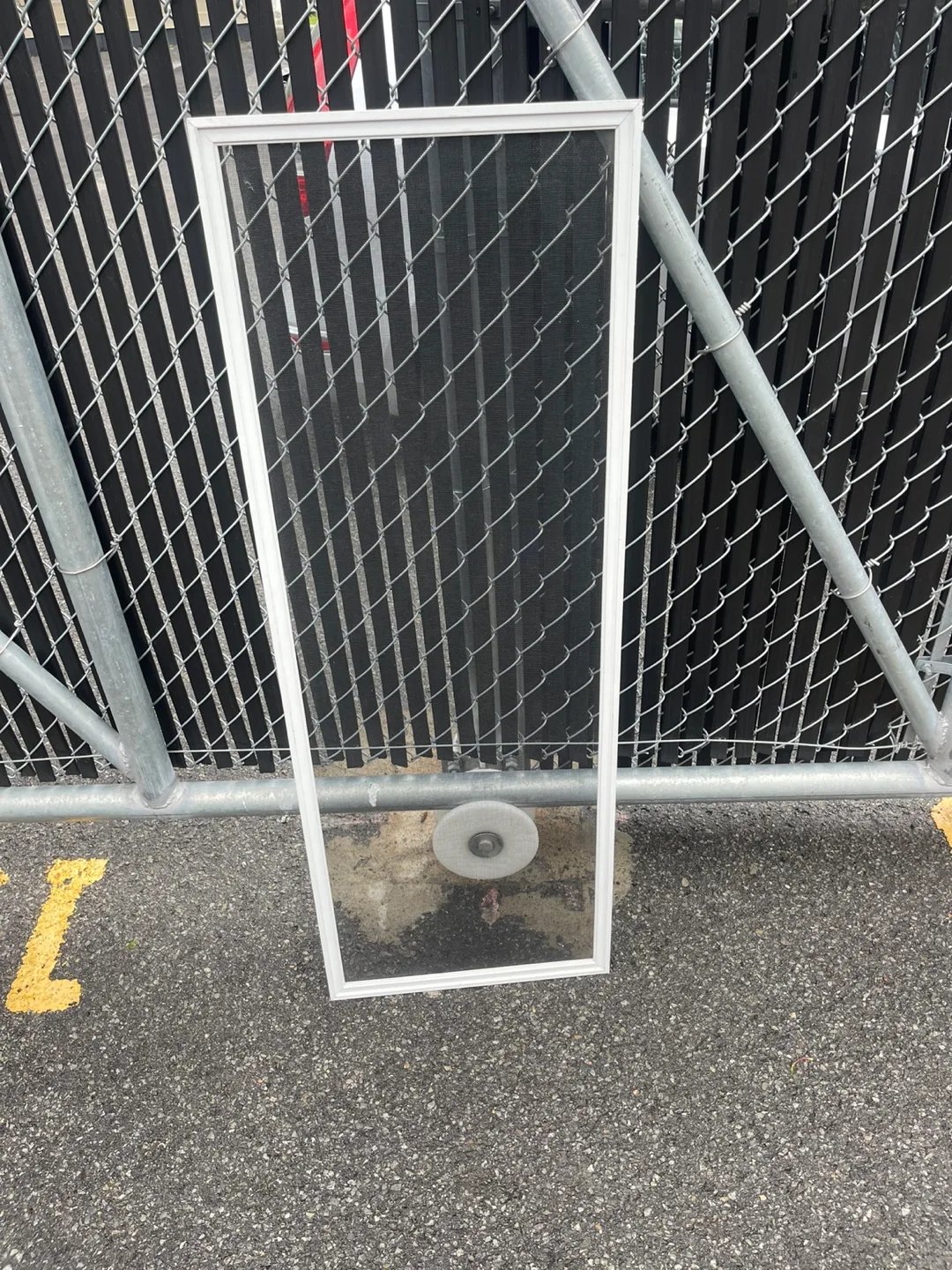 White window screen thumbnail