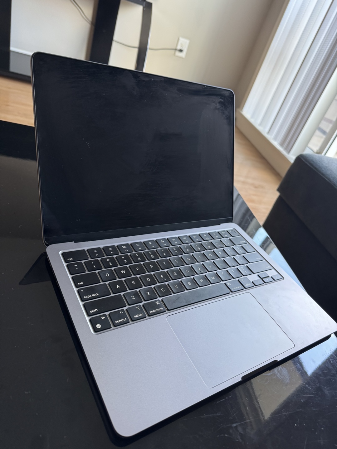 Apple MacBook Air 13-inch, Space Grey M3 Chip - photo 2