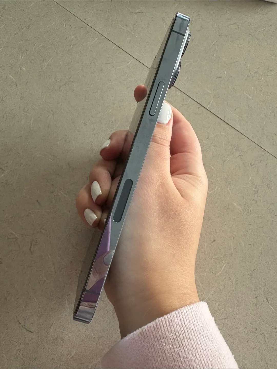 iPhone 13 Pro Max - Sierra Blue - 256 GB - Excellent Condition image indicator(4)