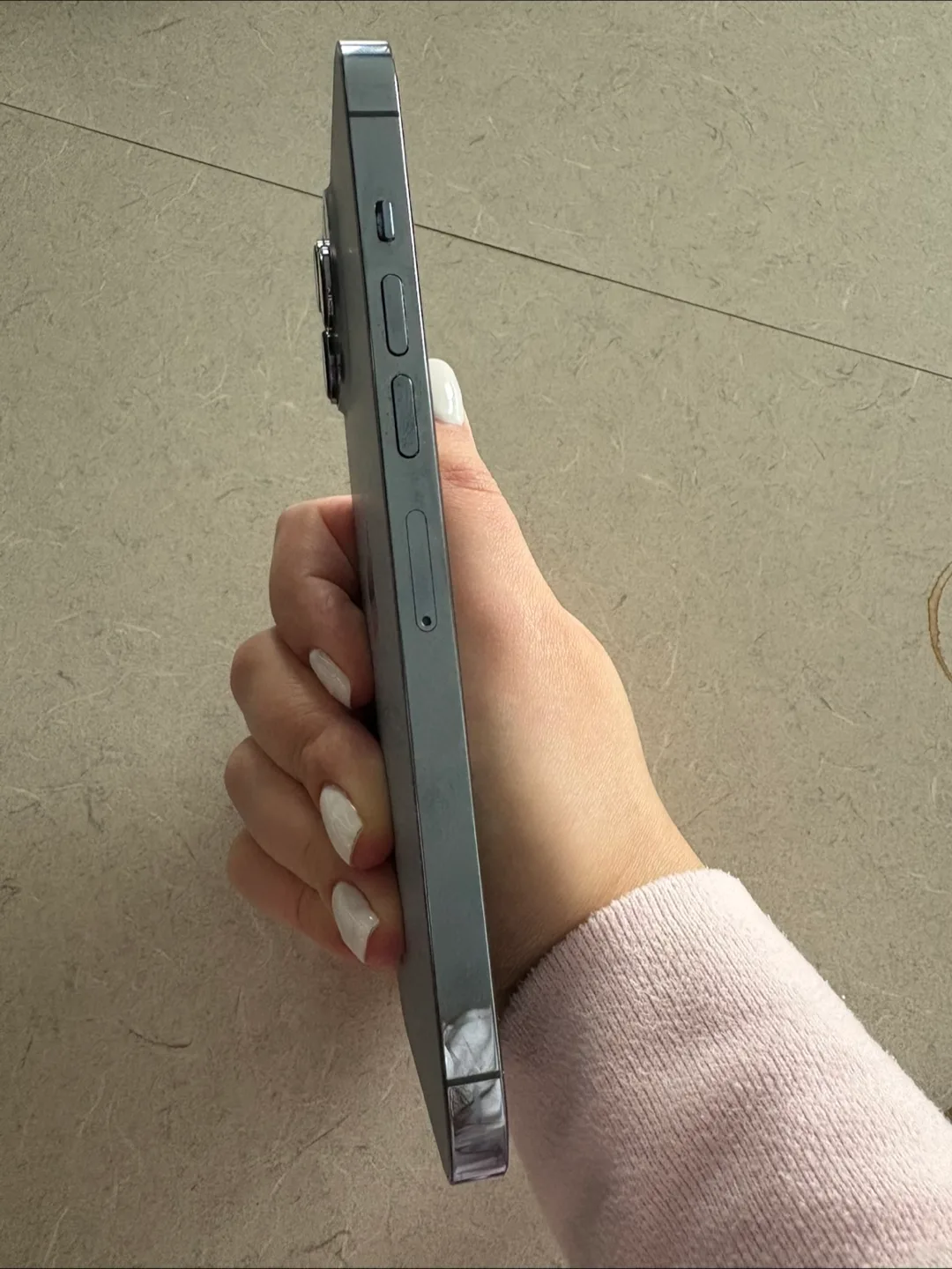 iPhone 13 Pro Max - Sierra Blue - 256 GB - Excellent Condition image indicator(5)