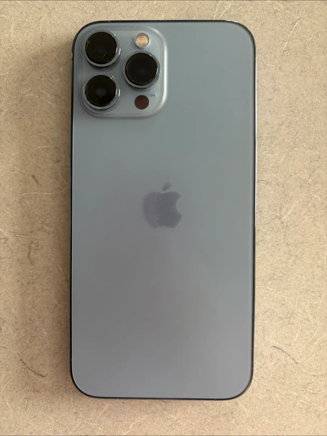 iPhone 13 Pro Max - Sierra Blue - 256 GB - Excellent Condition image indicator(2)