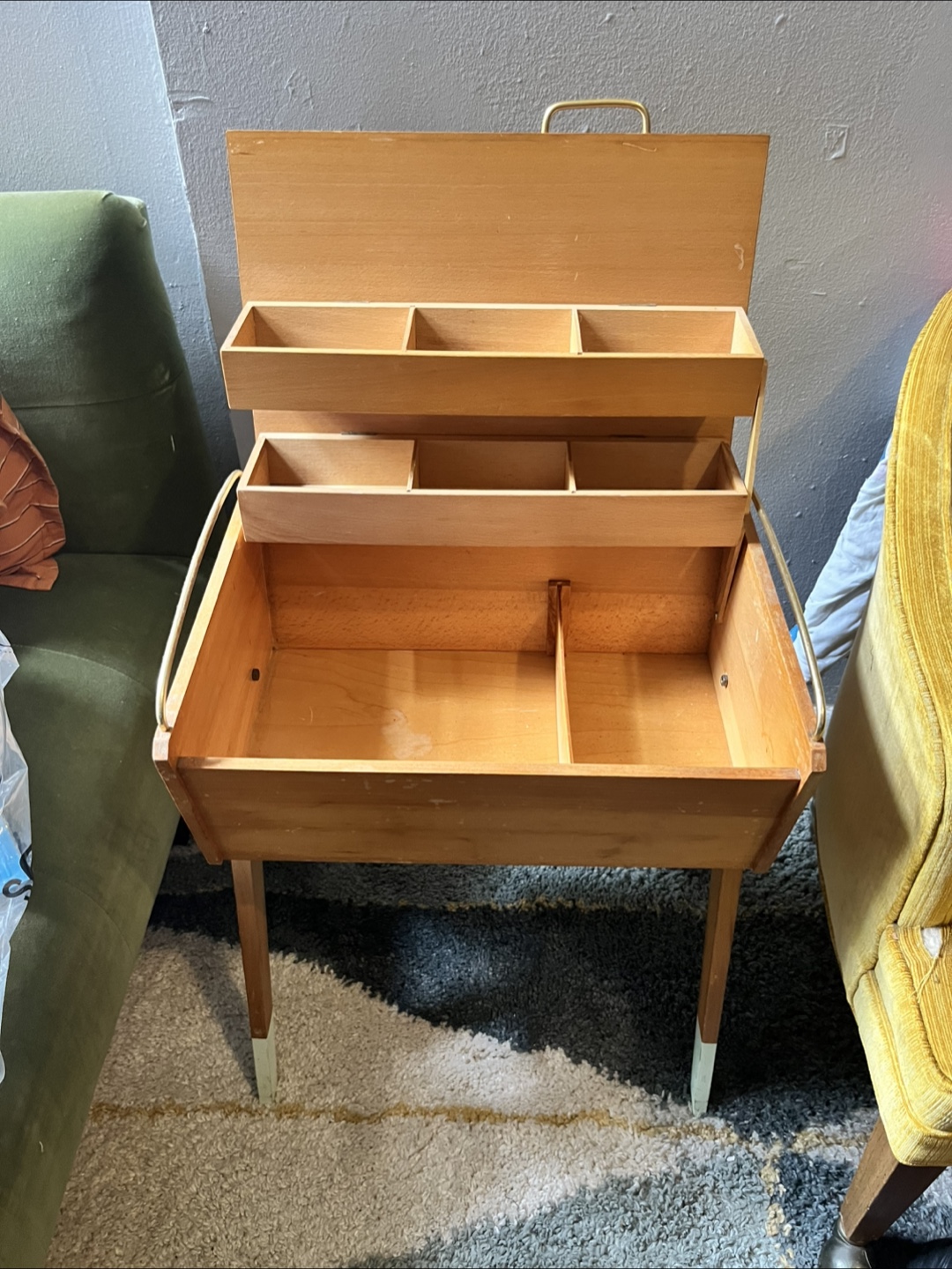 *MOVING SALE* Vintage Wooden Sewing Box/Craft Table - photo 3