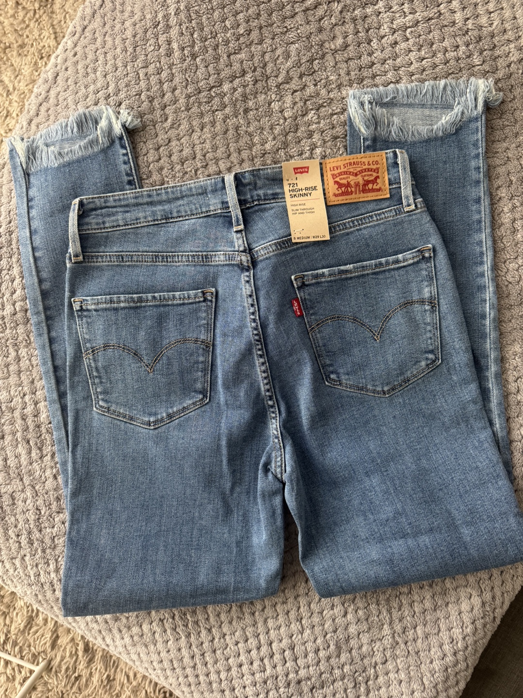 Levi's 721 High-Rise Skinny Jeans - photo 2