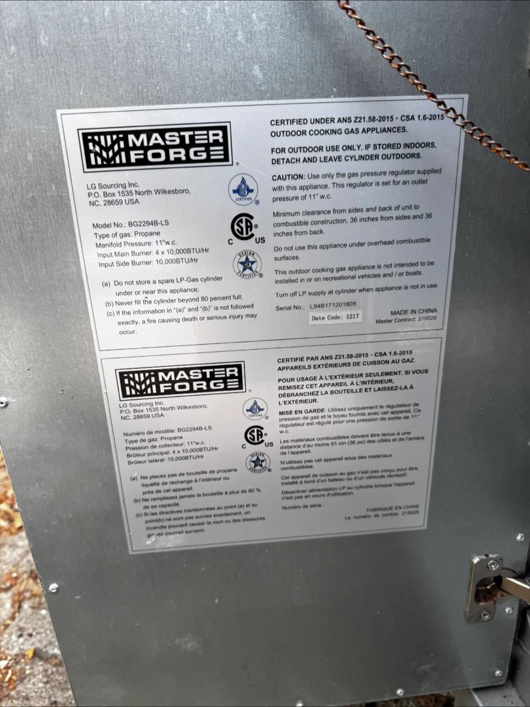 Master Forge 4-Burner Gas Grill image indicator(5)