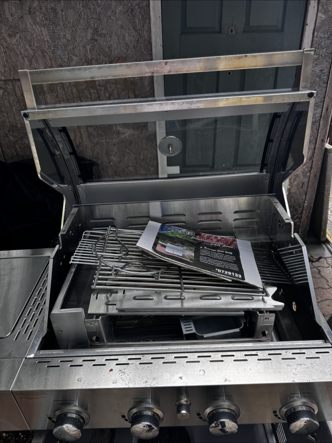 Master Forge 4-Burner Gas Grill - photo 3
