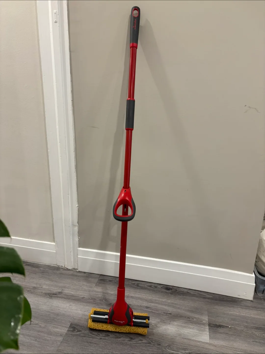Vileda Bee Mop #freecycle thumbnail