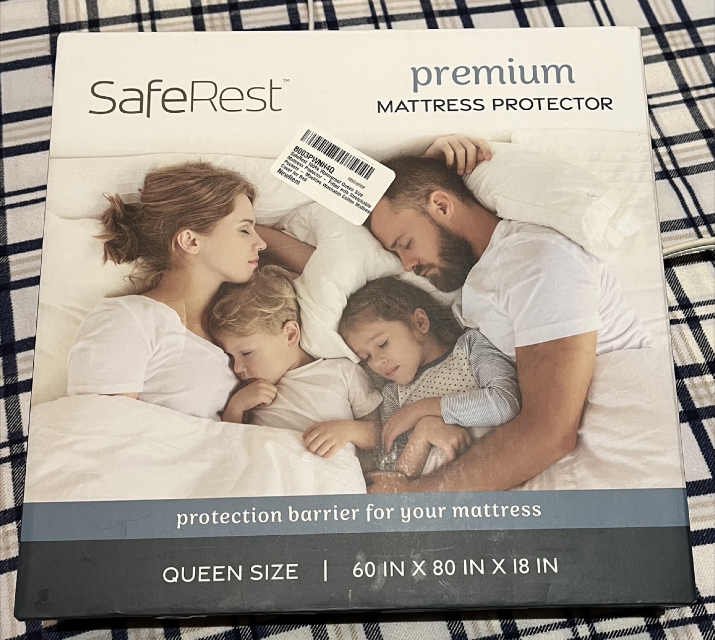 SafeRest Premium Queen Mattress Protector