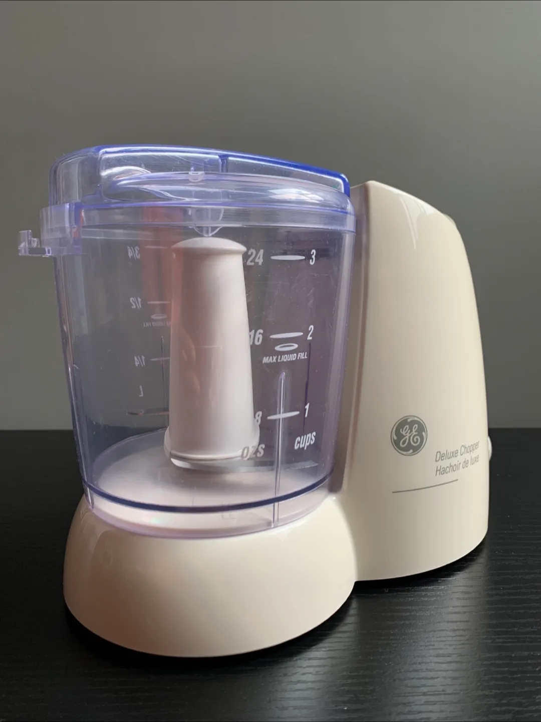 GE 3Cup Deluxe Mini Chopper - Food Processor thumbnail