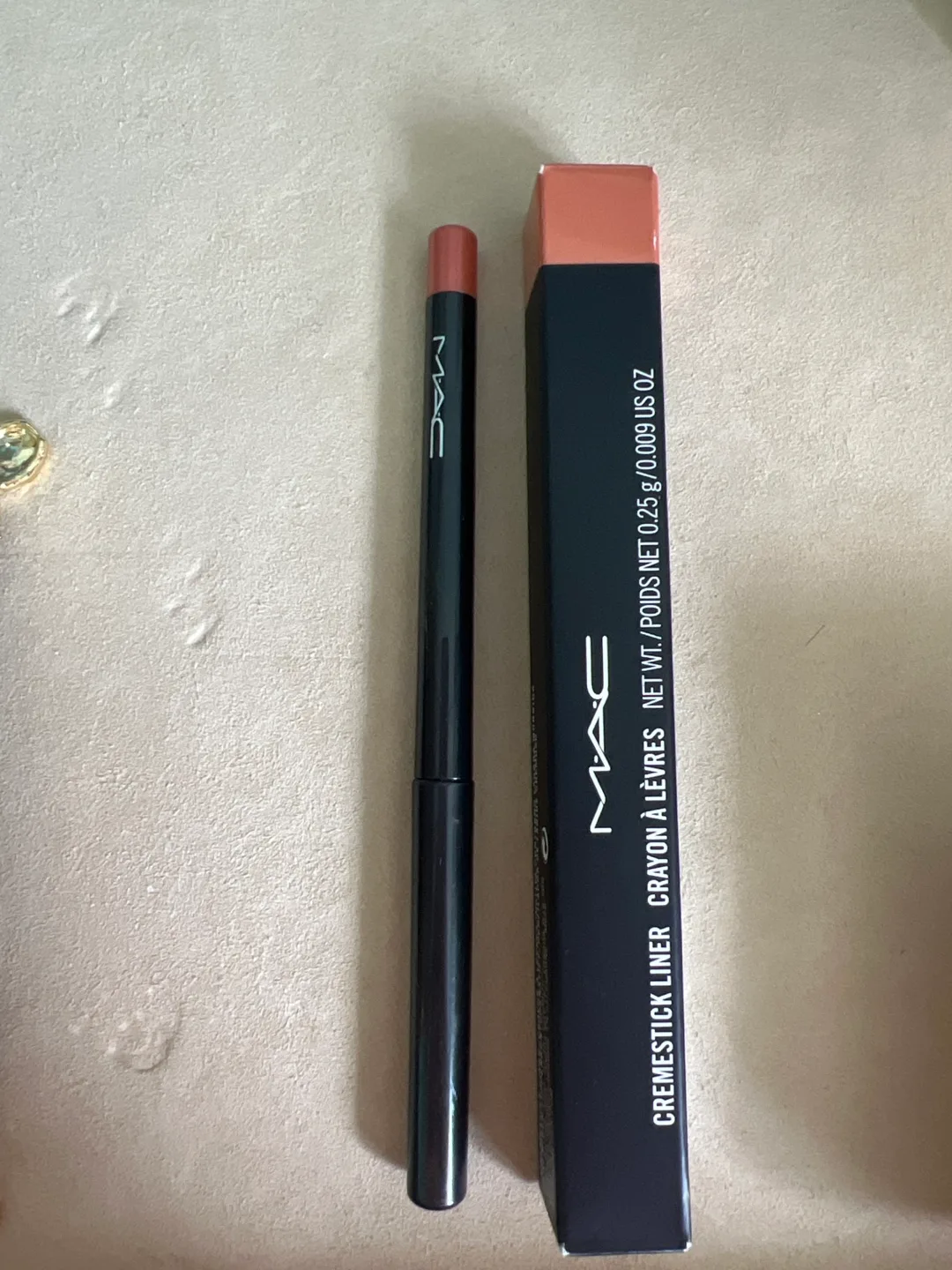 MAC Cremestick Liner in Summerfruit image indicator(2)