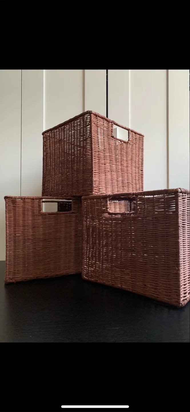 Set of 3 Sturdy Wired Woven Baskets image indicator(6)