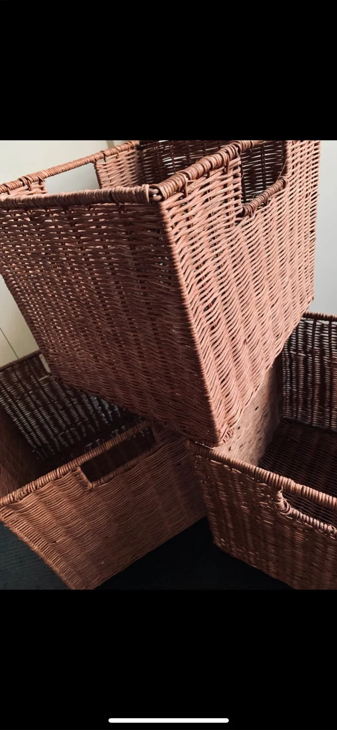 Set of 3 Sturdy Wired Woven Baskets image indicator(2)