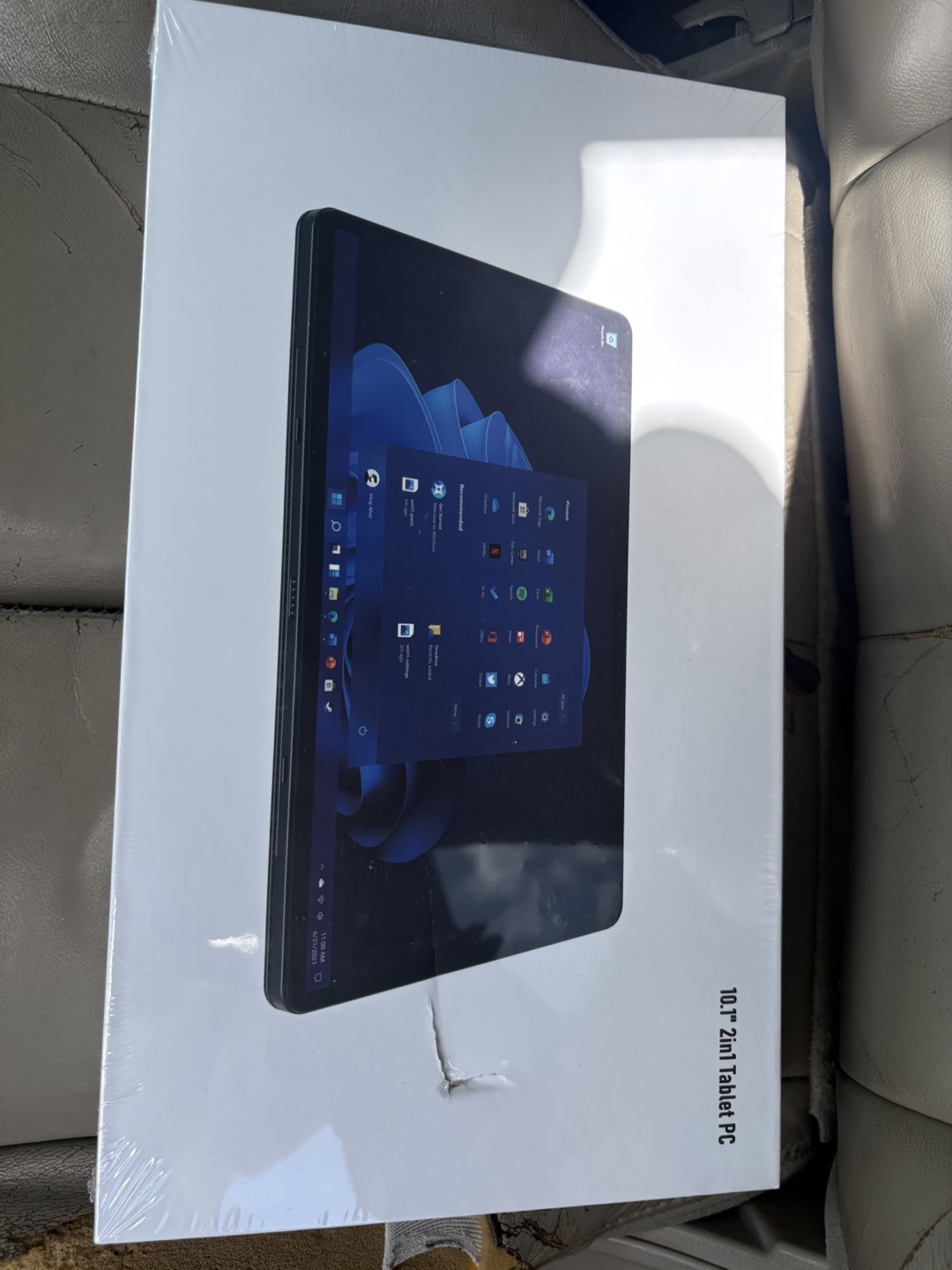 Lenovo 2in1 10.1” Tablet PC - New in Box