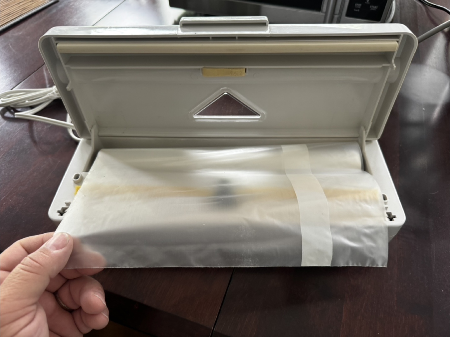 Rossi Vacuum Sealer - photo 3