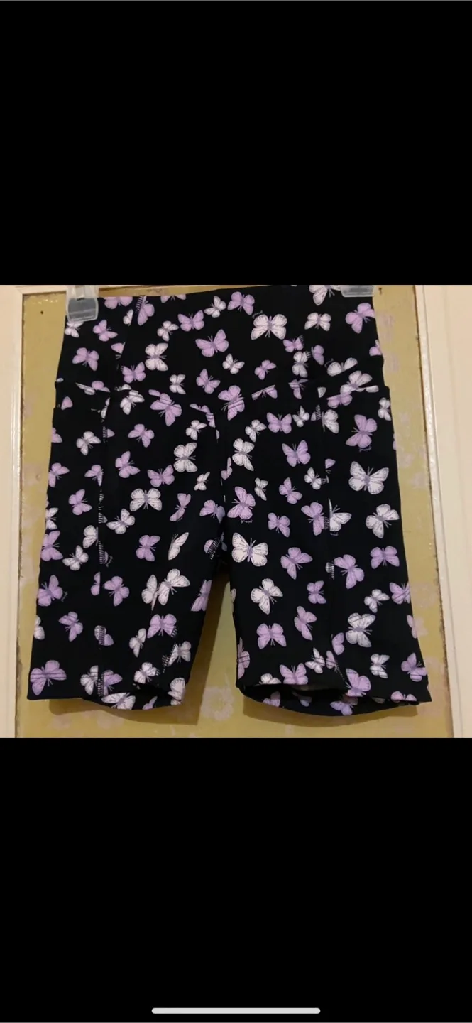 Women’s assorted clothes szXS image indicator(5)