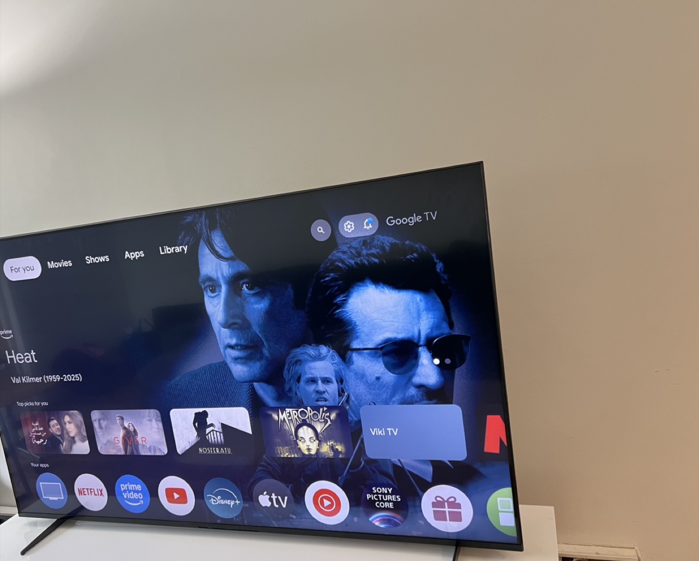 Sony XR-65X90K 65-inch Smart TV and TV bench - photo 4