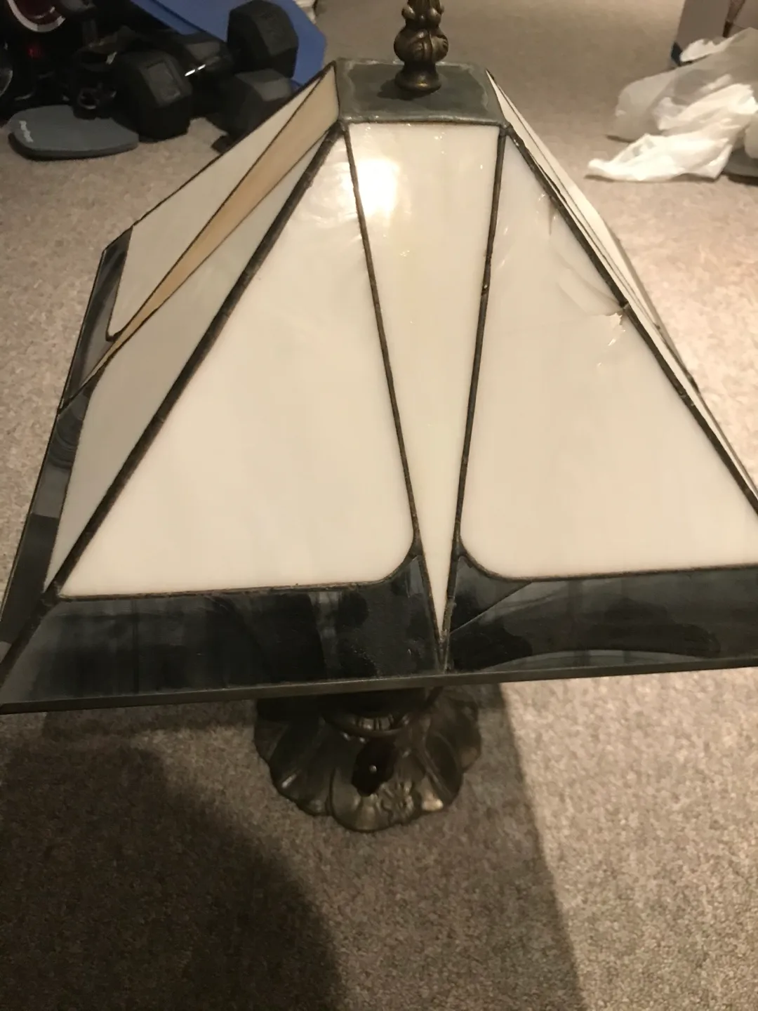 Vintage Stained Glass Table Lamp image indicator(2)